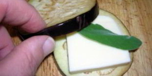 баклажаны с сыром и чесноком