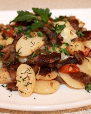 Белая фасоль тушенная с грибами