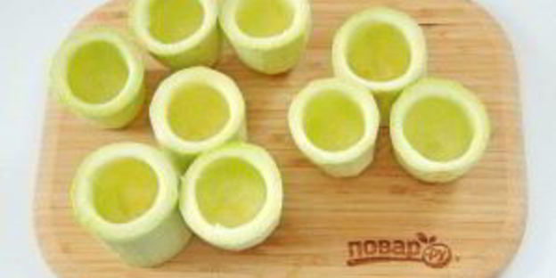 кабачки, фаршированные булгуром и грибами