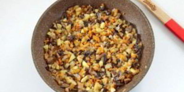 кабачки, фаршированные булгуром и грибами