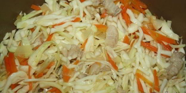 капуста тушеная по-немецки в мультиварке