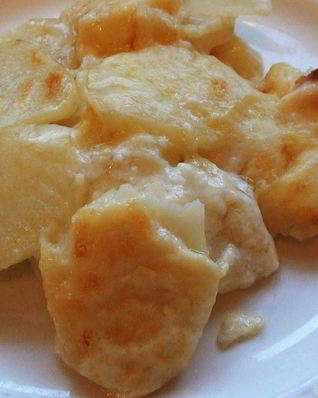 Картофель тушеный в духовке