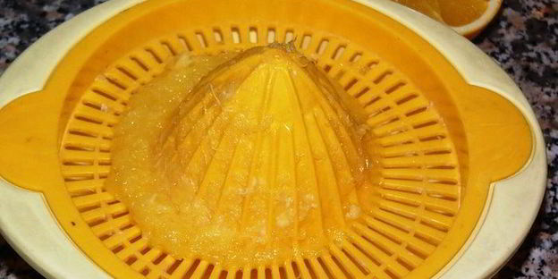 сельдерей, тушенный в апельсиновом соке