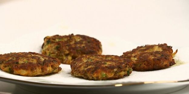 сытные биточки из чечевицы