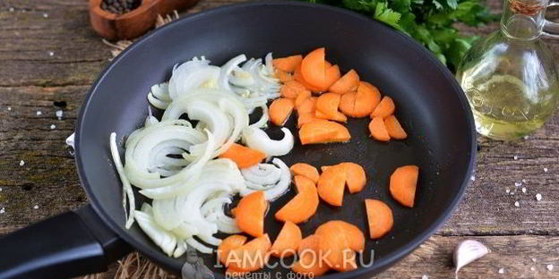 тушеные кабачки с фасолью