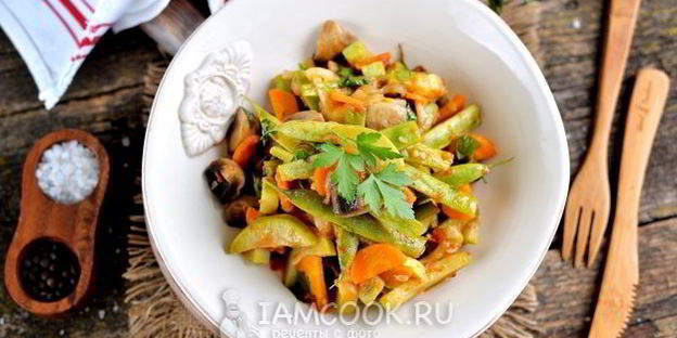 тушеные кабачки с фасолью