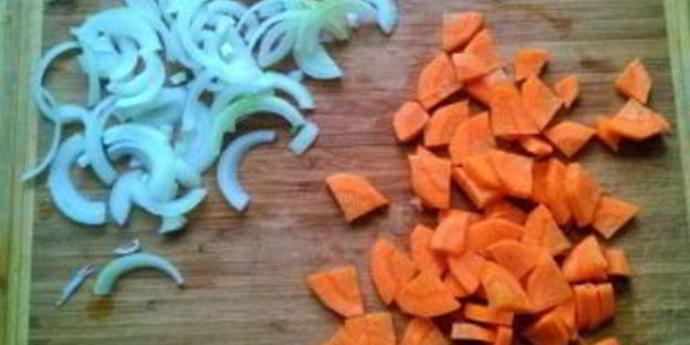 тушеные овощи под соусом