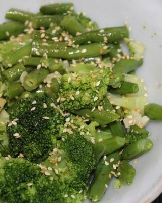 Овощной гарнир с имбирем