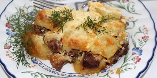 говяжья печень в духовке со сметаной