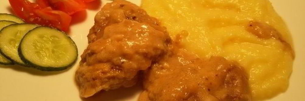 Говяжья печень в сметанном соусе