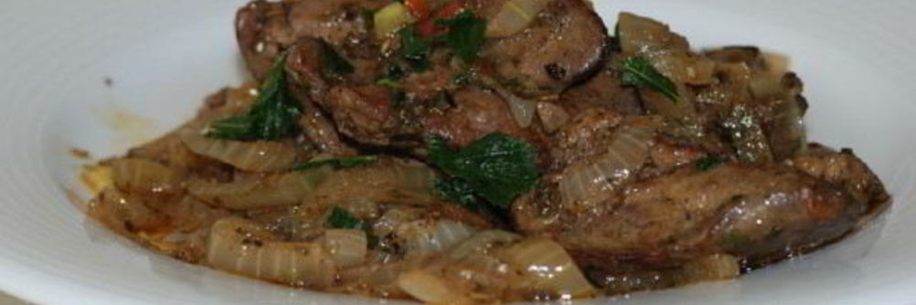 Говяжья печень жареная с луком