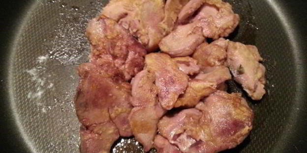 куриная печень под шапкой