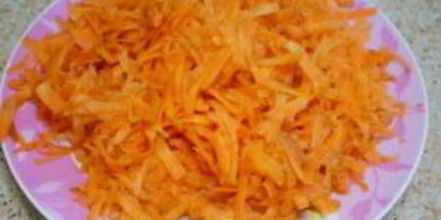 куриная печень с морковью