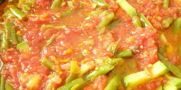 куриная печень с овощами в кисло-сладком соусе