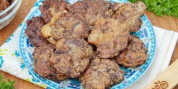 куриная печень в сметанно-чесночном кляре