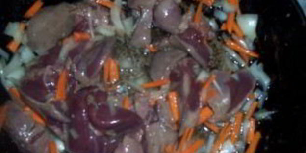 куриная печень в соусе