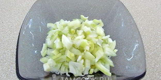 печень куриная в яблочном соусе в микроволновке