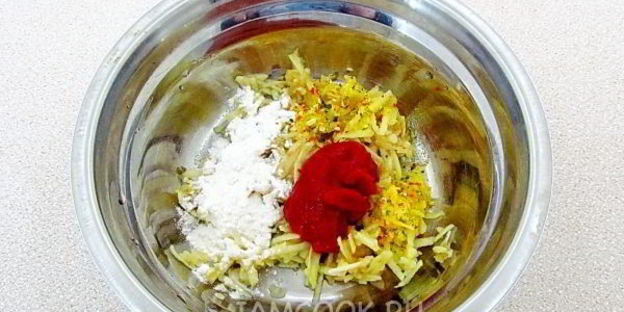 печень куриная в яблочном соусе в микроволновке