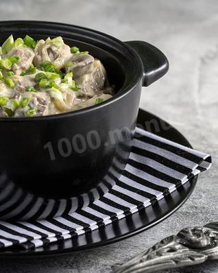 Печень по строгановски со сметаной