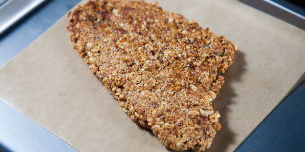 печень с орехами