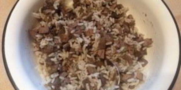 печень с рисом в тесте