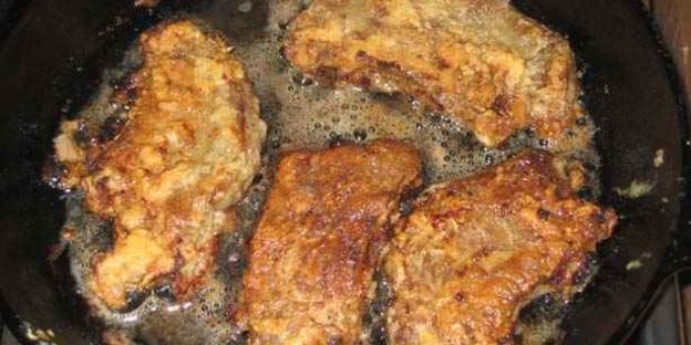 печень свинины жареная