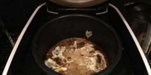 печень в мультиварке со сметаной