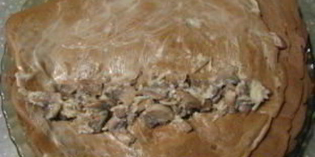 печеночные рулеты, фаршированные шампионами