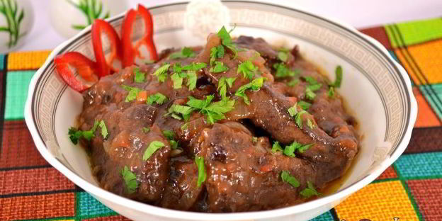 свиная печень в томатно-соевом соусе