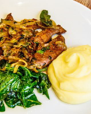 Телячья печень со шпинатом