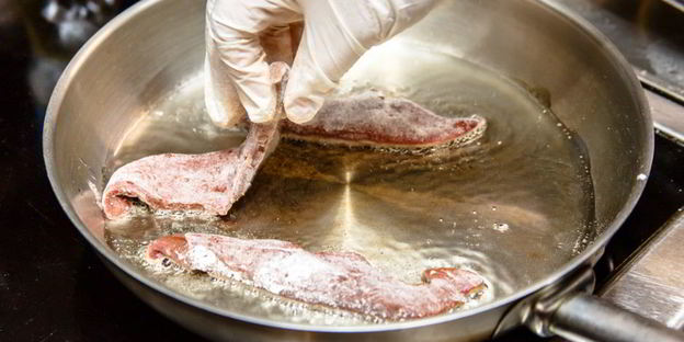 телячья печень со шпинатом