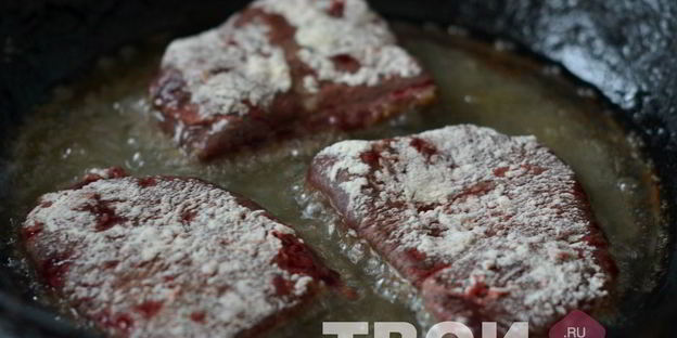 жареная говяжья печень