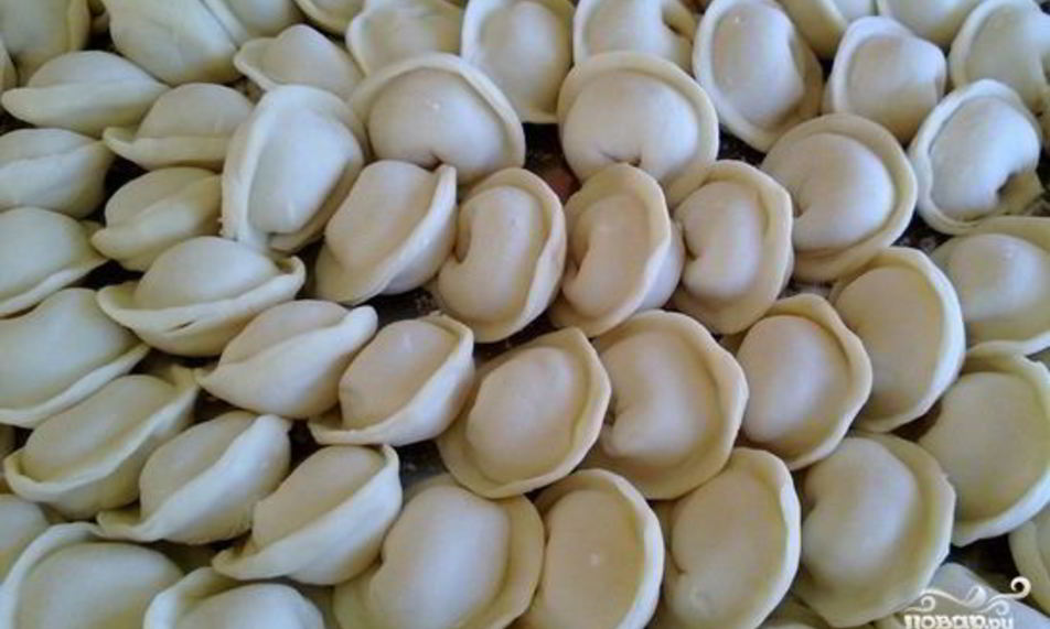 Рецепт пельменей из щуки с салом