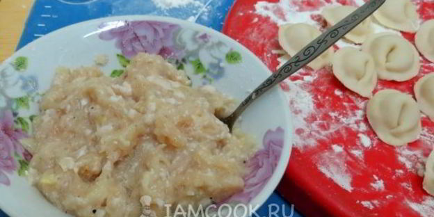 пельмени с грибами в горшочках в духовке