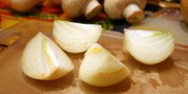 пельмени с грибами в горшочках