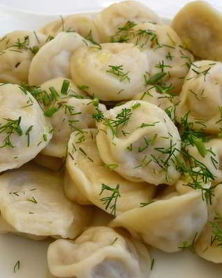 Постные пельмени с капустой