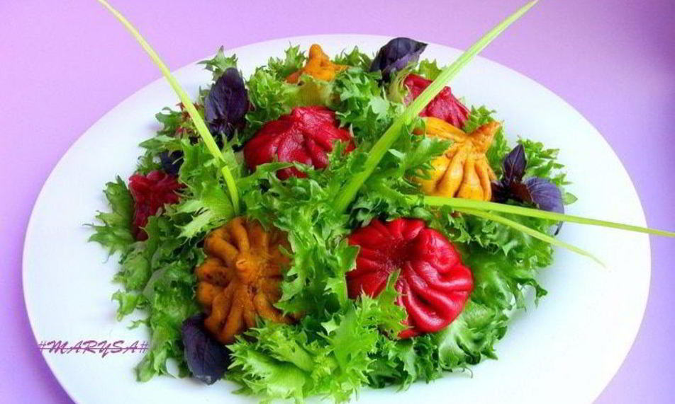 Рецепт постных цветных хинкали к 8 марта