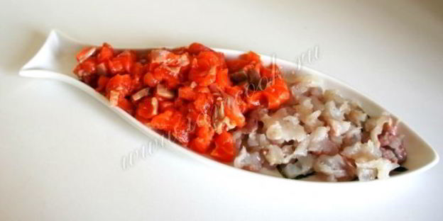 рыбные пельмени с овощами