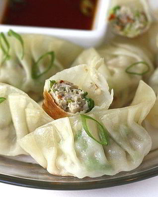 Японские жареные пельмени