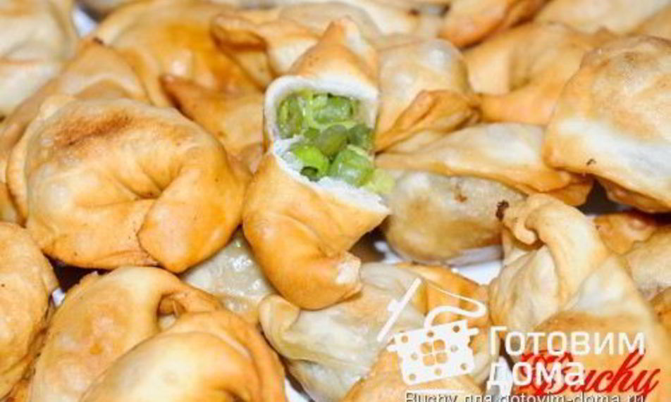 Рецепт жареных пельменей с фасолью и пореем