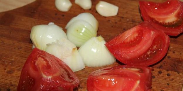 джамбалайя — рис с фаршем и яйцами запеченные