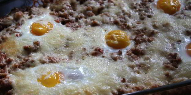 джамбалайя — рис с фаршем и яйцами запеченные