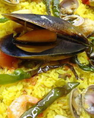 Испанская паэлья с морепродуктами