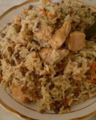 Плов из чечевицы с курицей