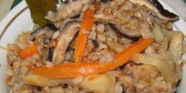 плов из гречки с грибами