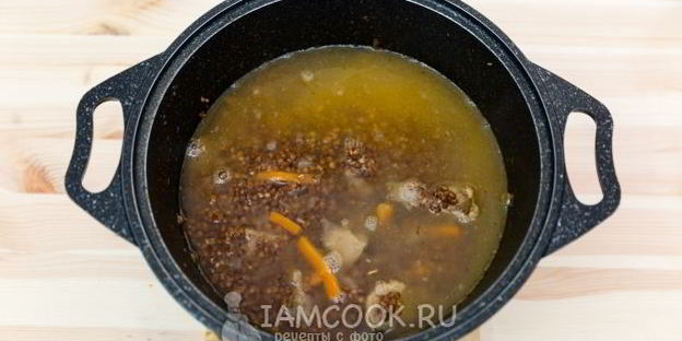 плов из гречки со свининой