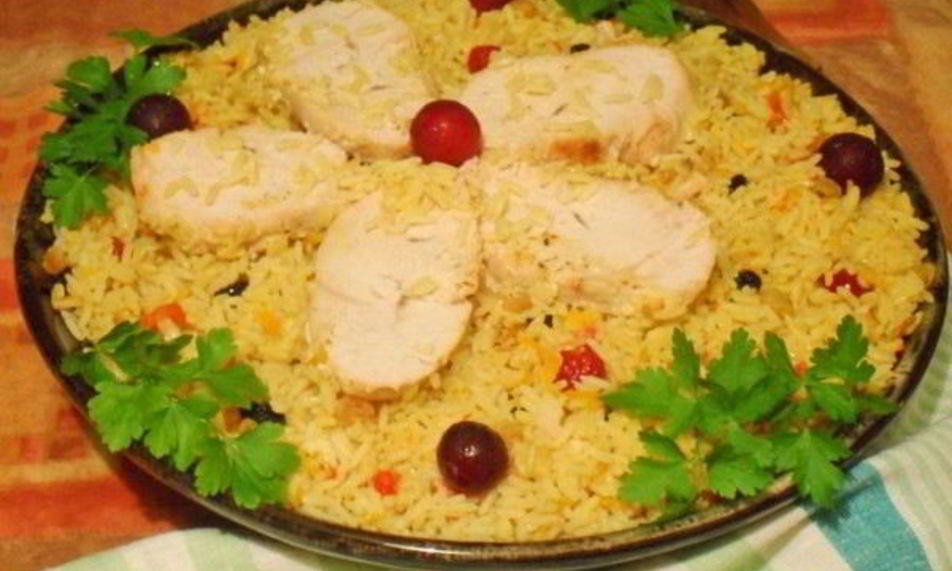 Рецепт плова из индейки с вишней и изюмом