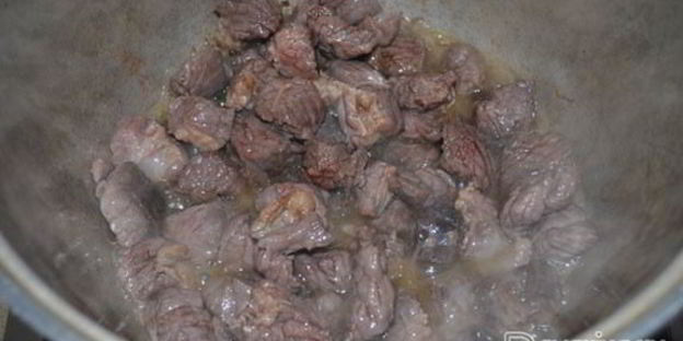 плов с говядиной