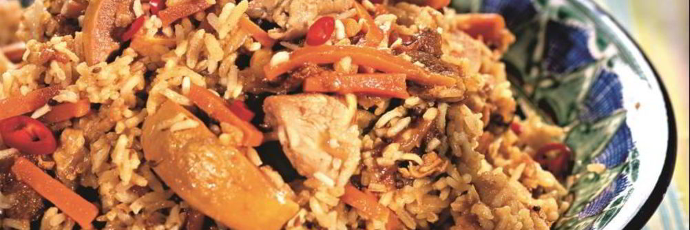 Плов с курицей в кастрюле