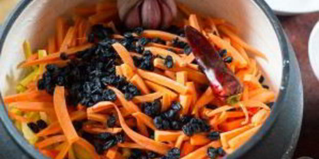 плов в чугунке в духовке